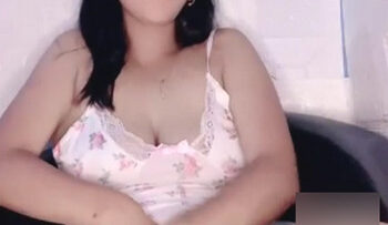 STELLA Konak Bergetar